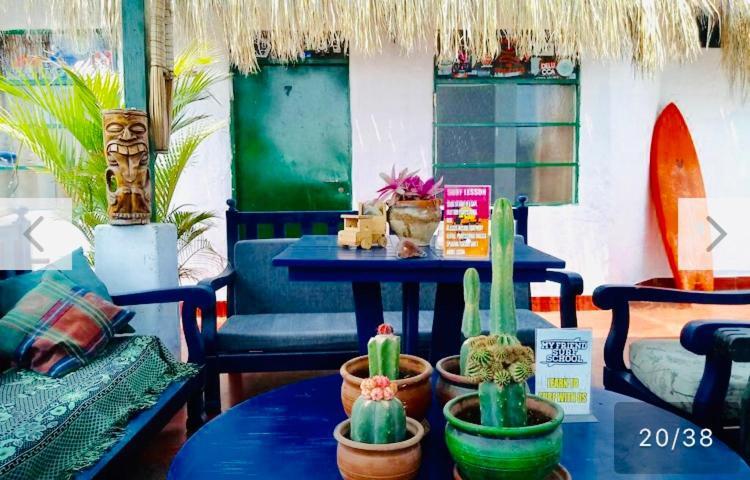 Surf Hostel My Friends Huanchaco Exterior photo